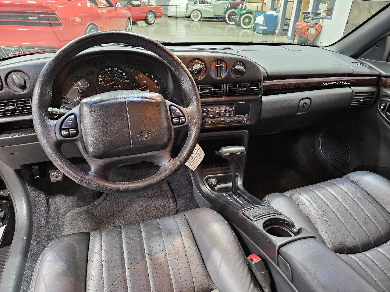 Chevrolet Monte Carlo  1998