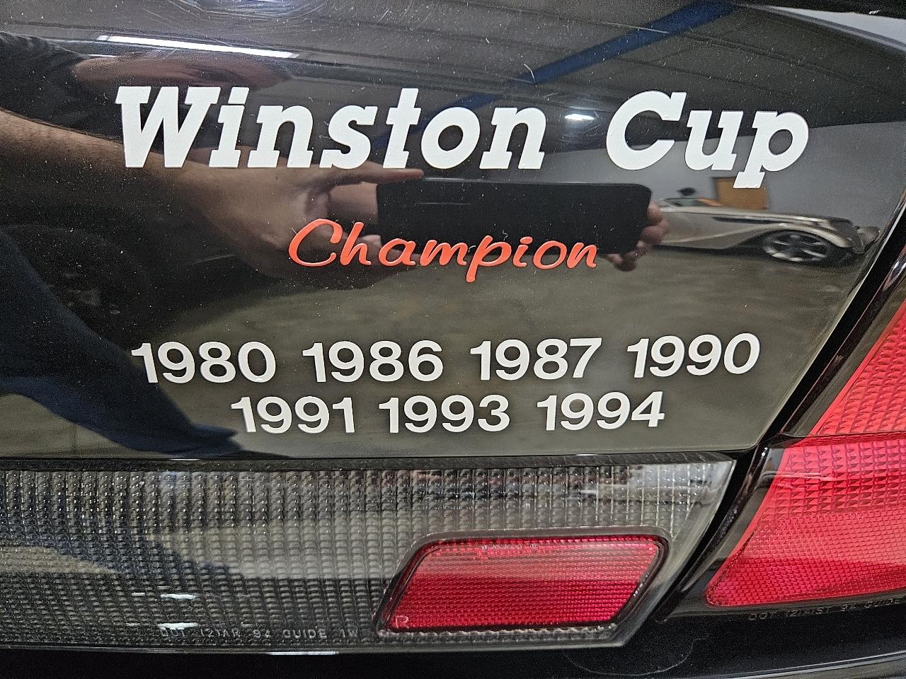 Chevrolet Monte Carlo  1998