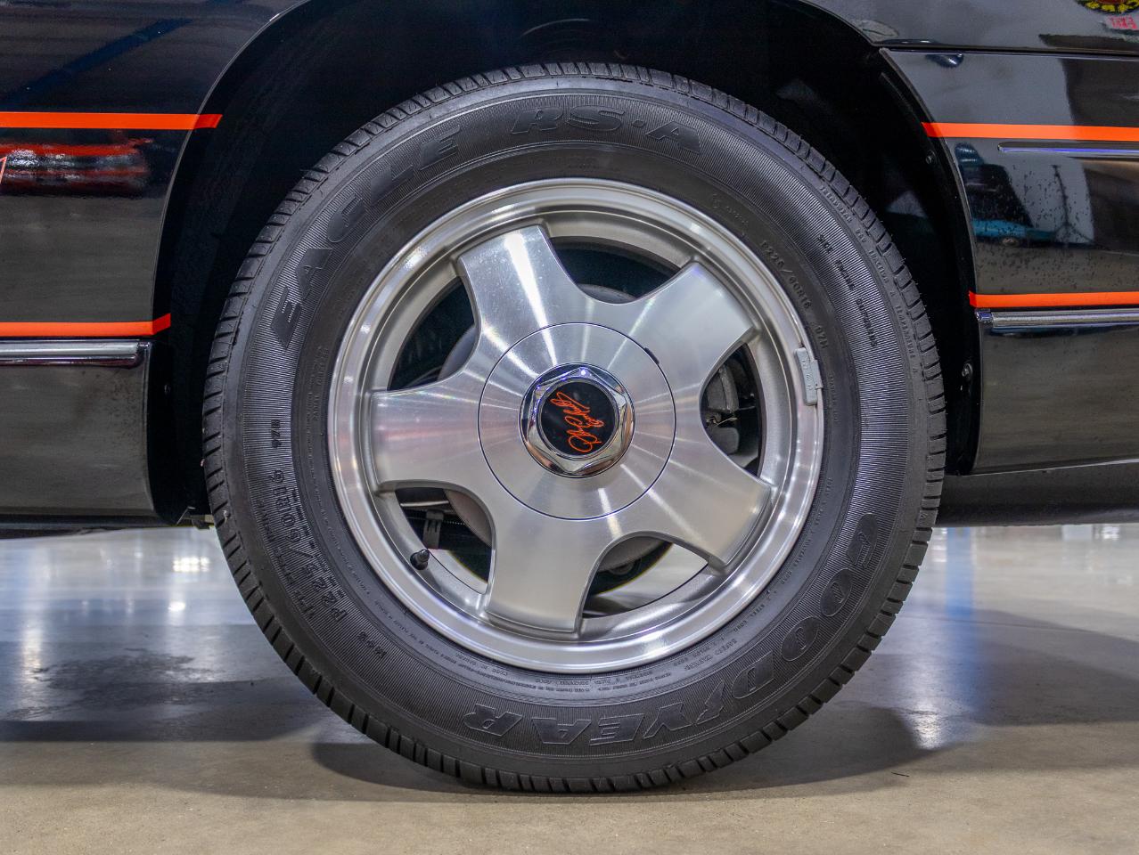 Chevrolet Monte Carlo  1998
