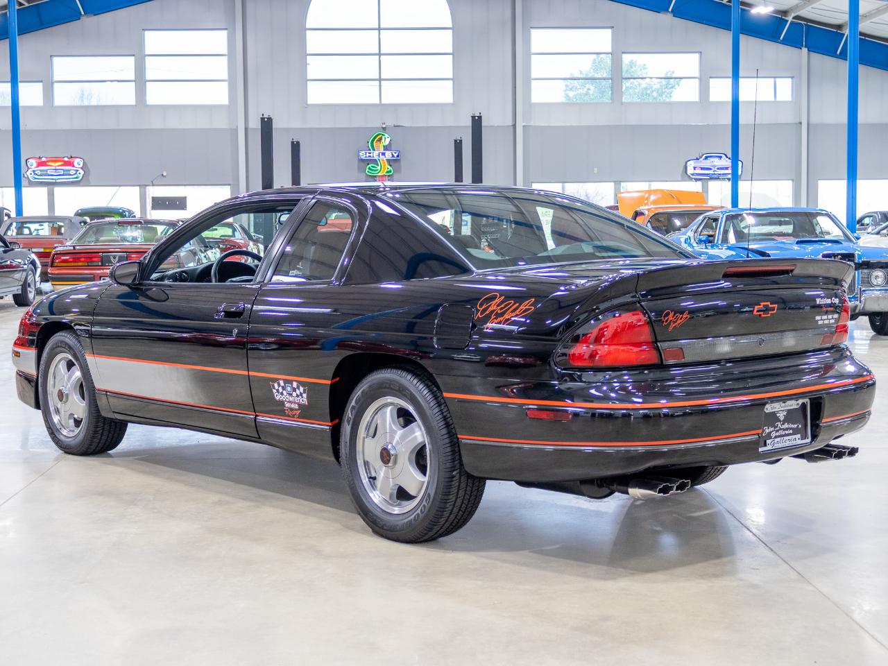 Chevrolet Monte Carlo  1998