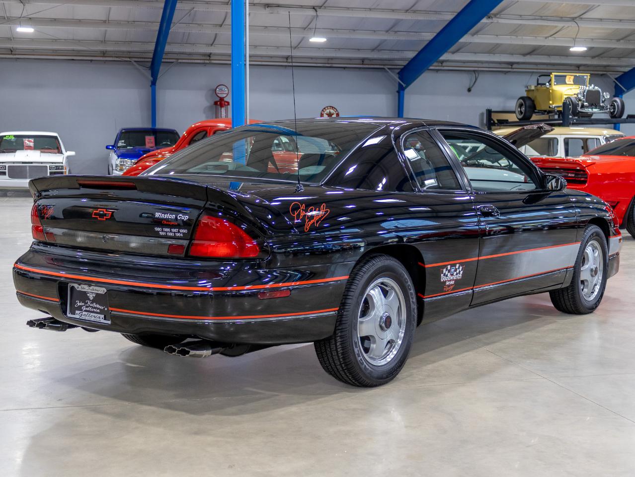Chevrolet Monte Carlo  1998