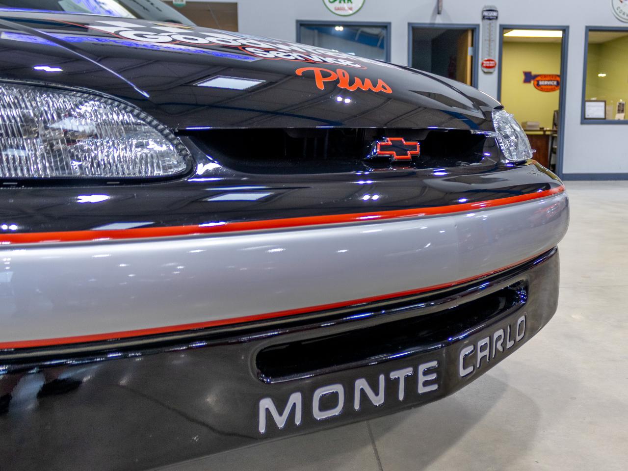 Chevrolet Monte Carlo  1998
