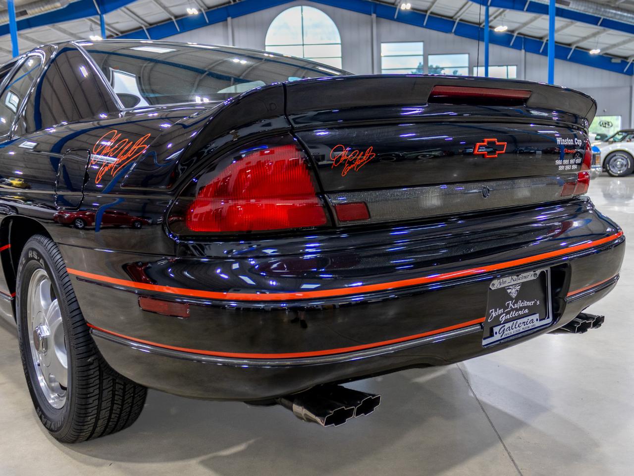 Chevrolet Monte Carlo  1998