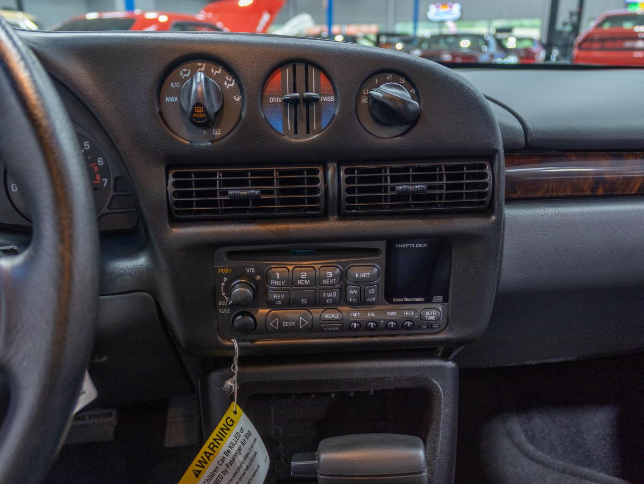 Chevrolet Monte Carlo  1998