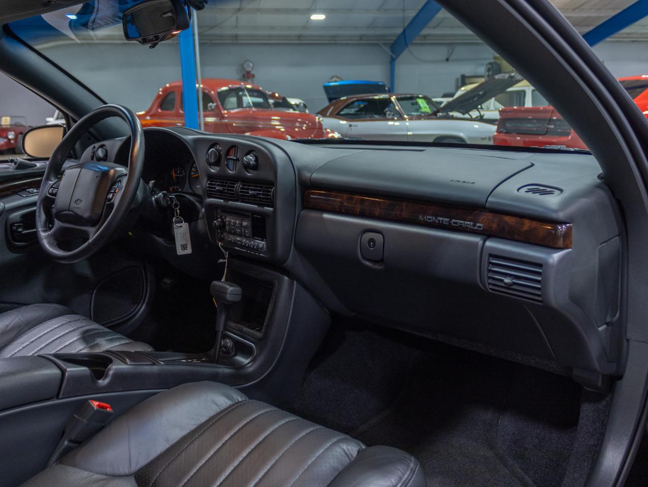 Chevrolet Monte Carlo  1998