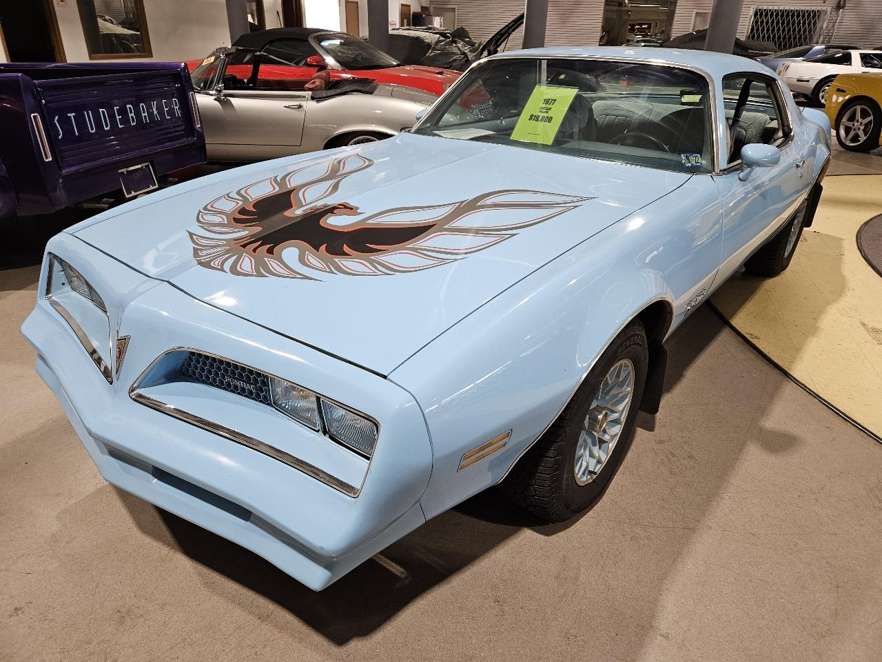 Pontiac Firebird  1977