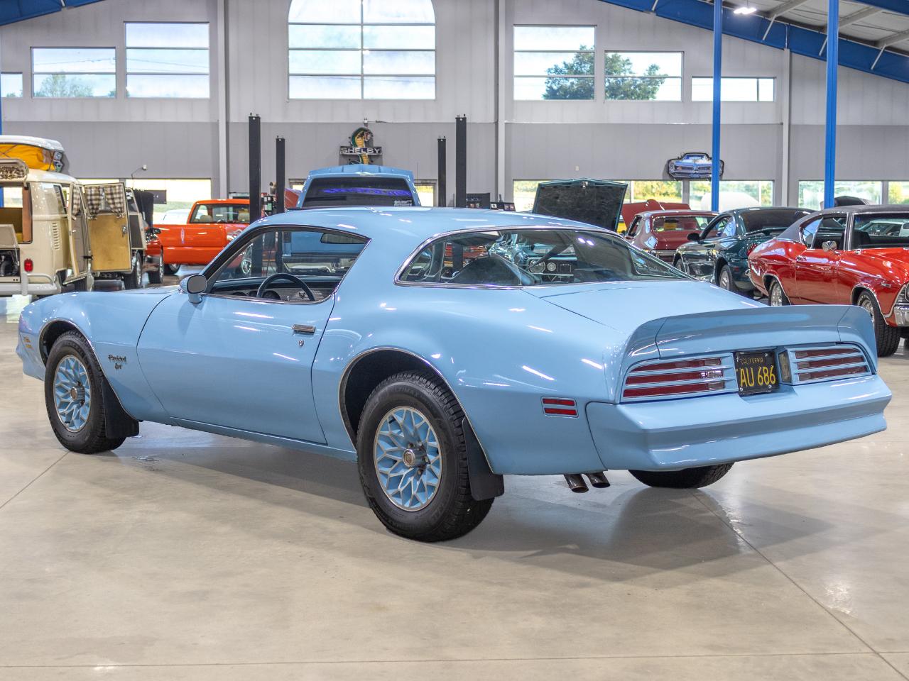Pontiac Firebird  1977