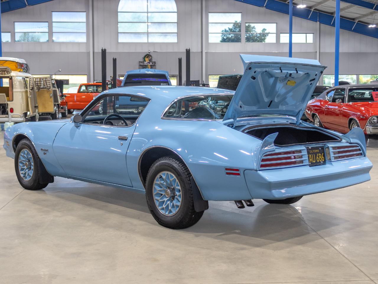 Pontiac Firebird  1977