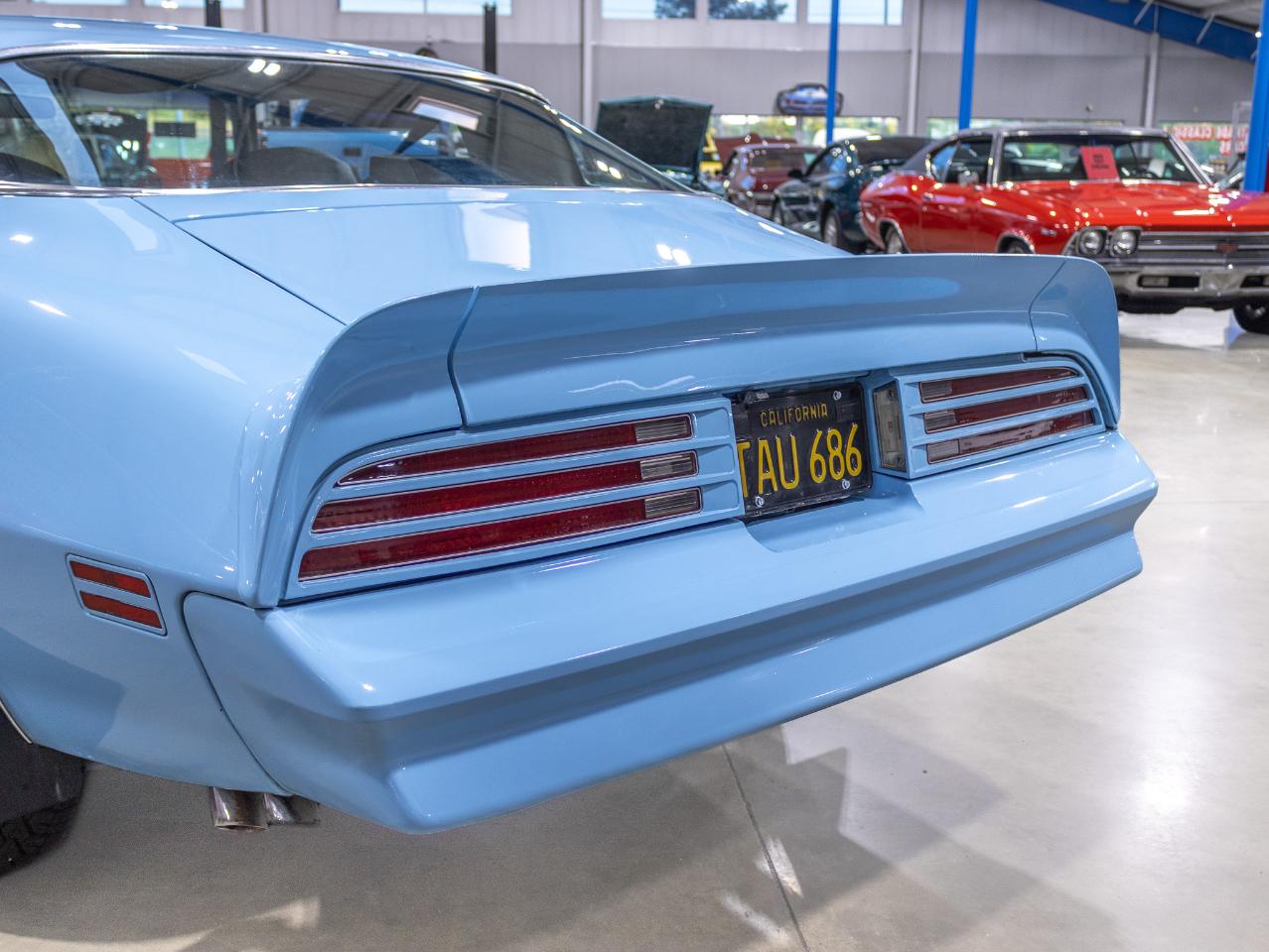 Pontiac Firebird  1977