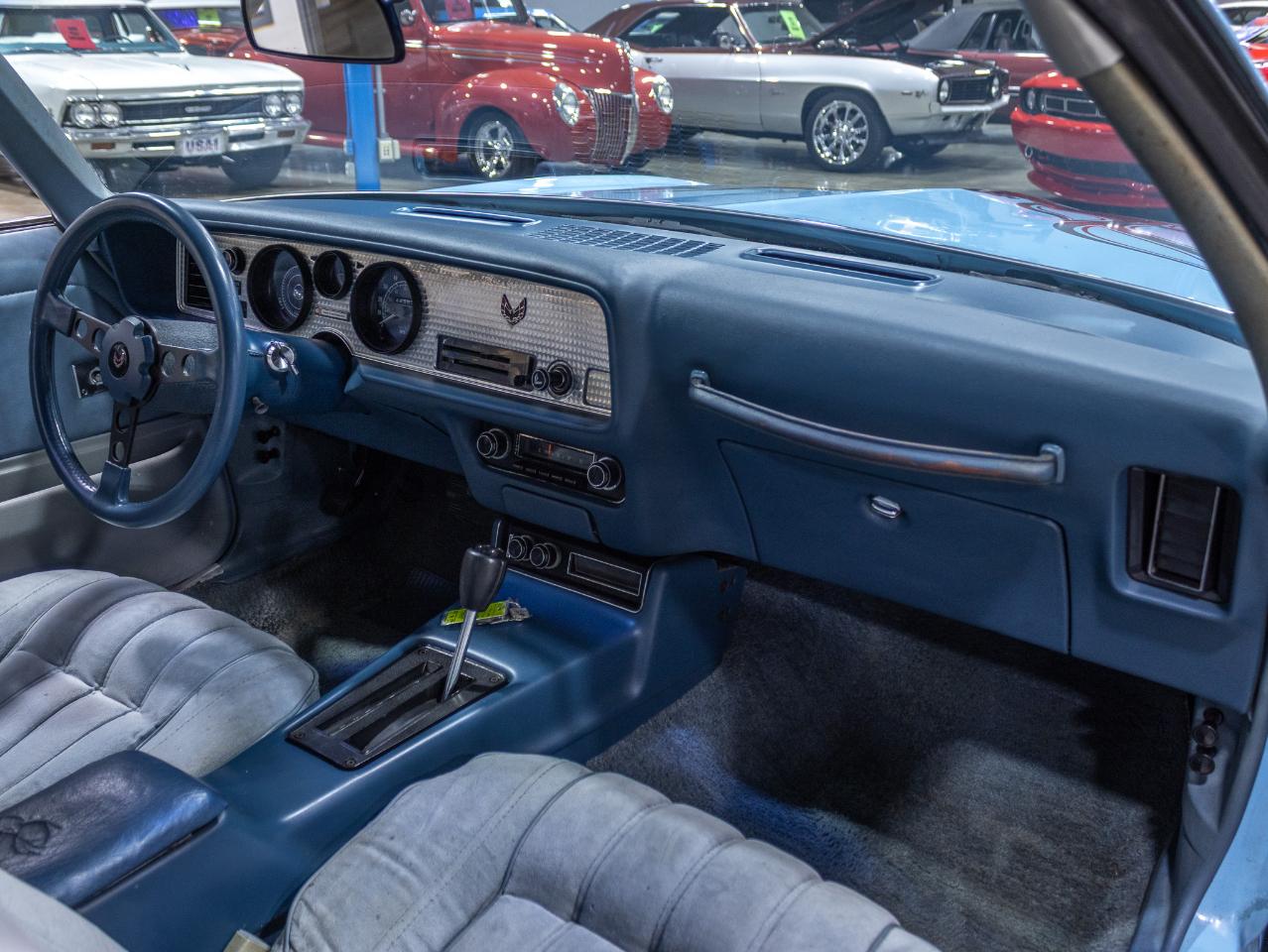 Pontiac Firebird  1977
