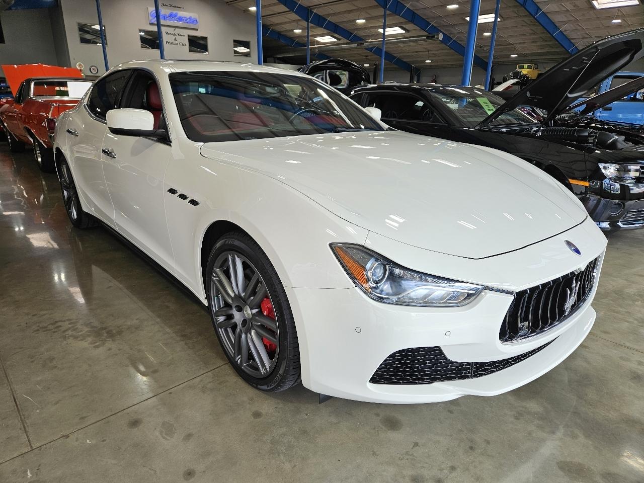 Maserati Ghibli 4dr Sdn S Q4 2015