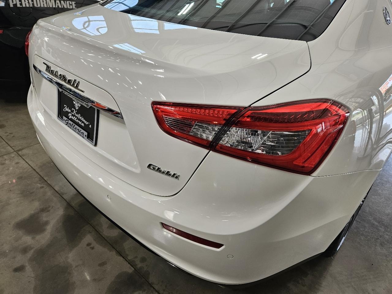 Maserati Ghibli 4dr Sdn S Q4 2015