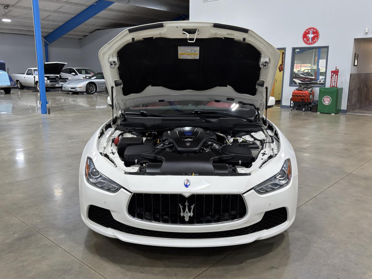 2015 Maserati Ghibli S - Photo 10