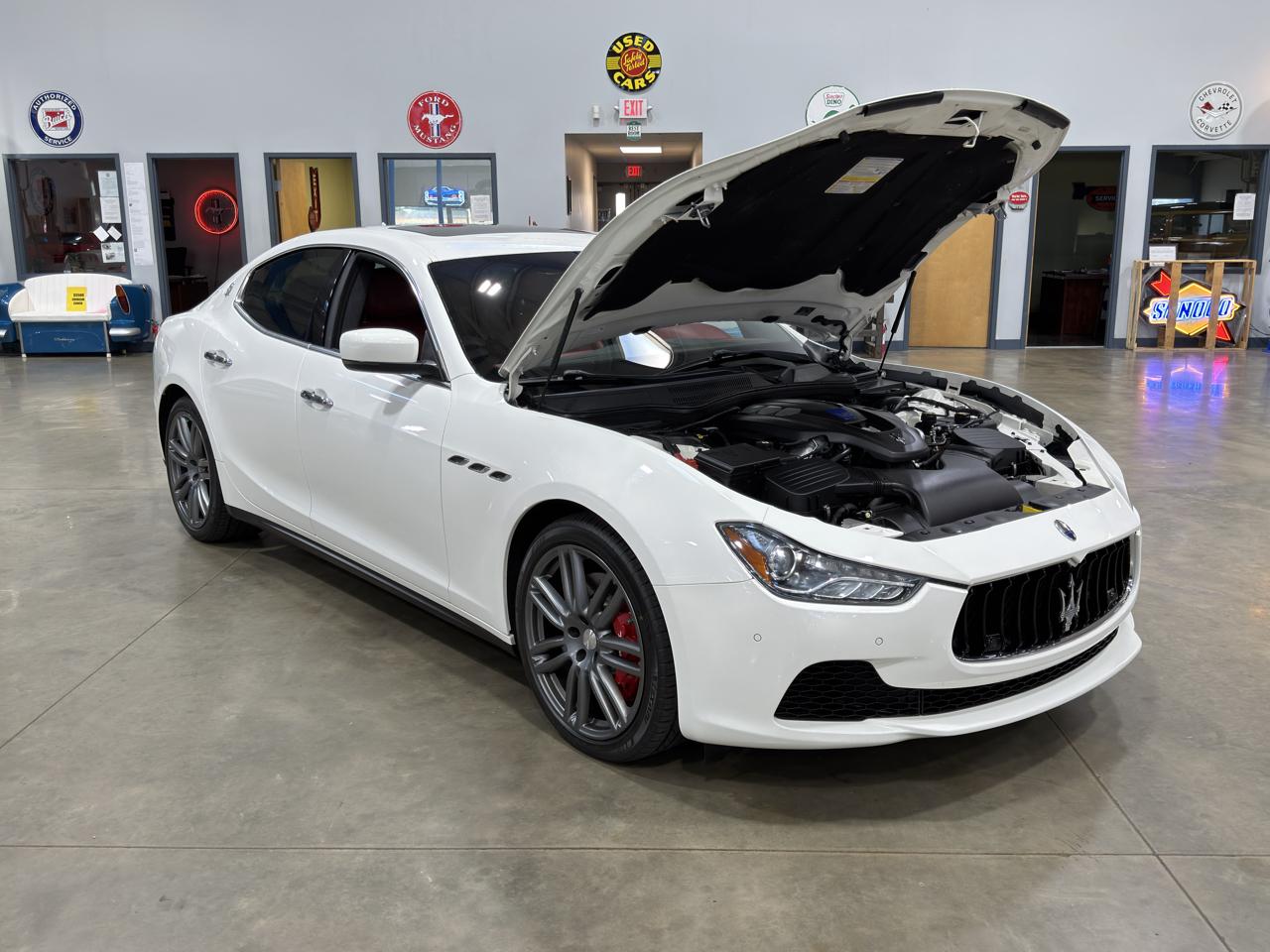 2015 Maserati Ghibli S - Photo 9