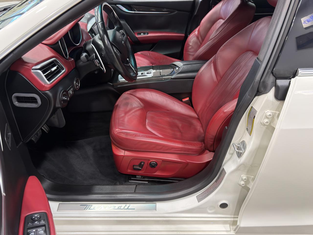 2015 Maserati Ghibli S - Photo 17