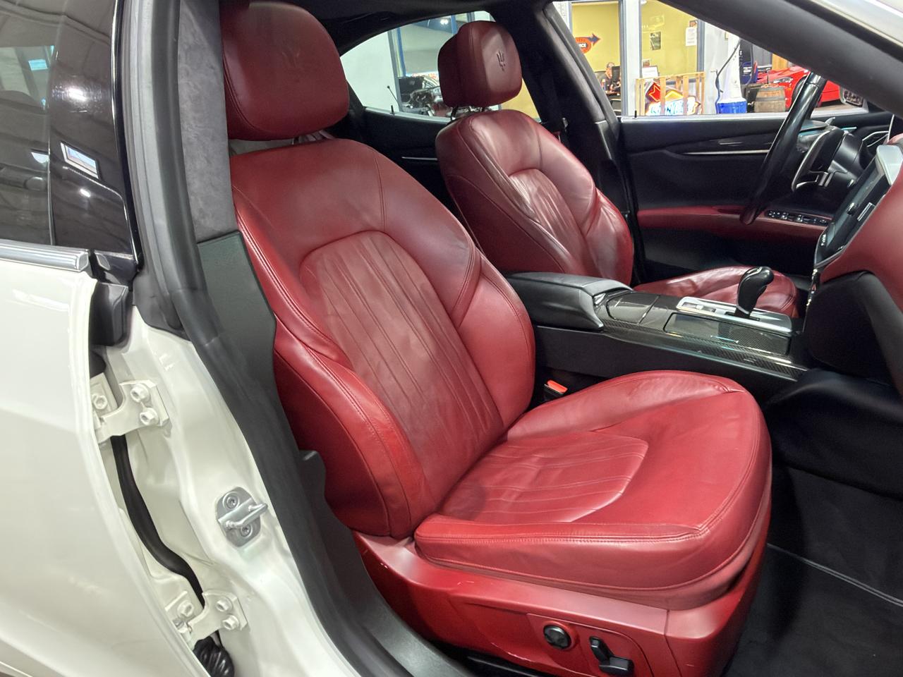 2015 Maserati Ghibli S - Photo 32