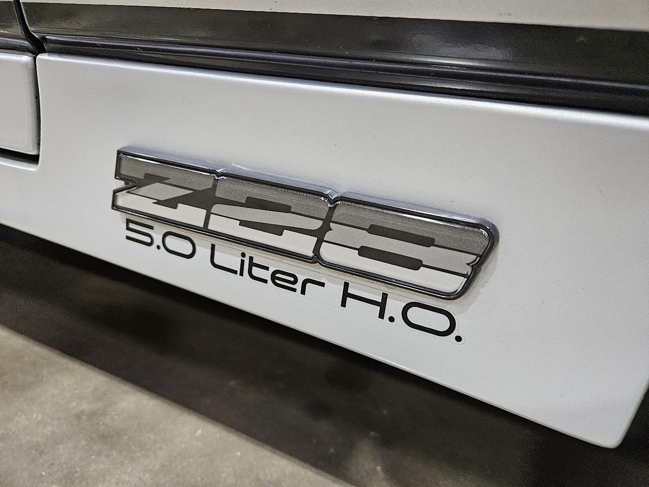 Chevrolet Camaro Z28 1984