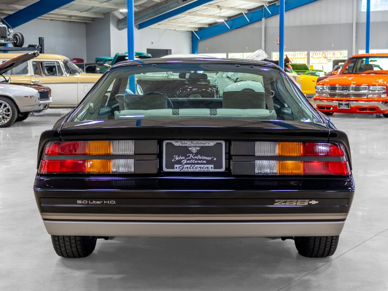 Chevrolet Camaro Z28 1984