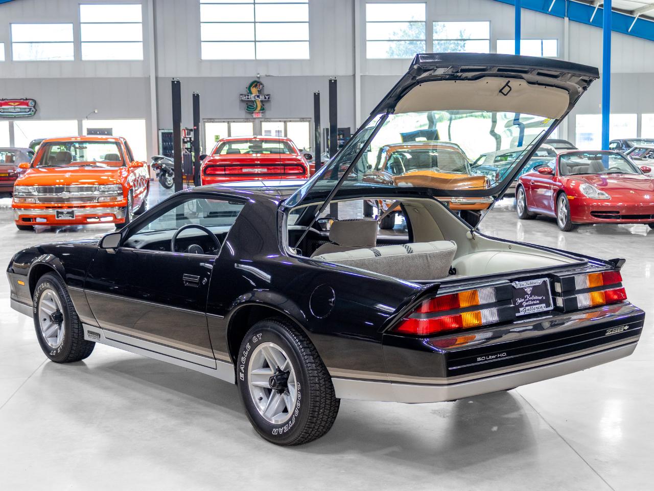 Chevrolet Camaro Z28 1984