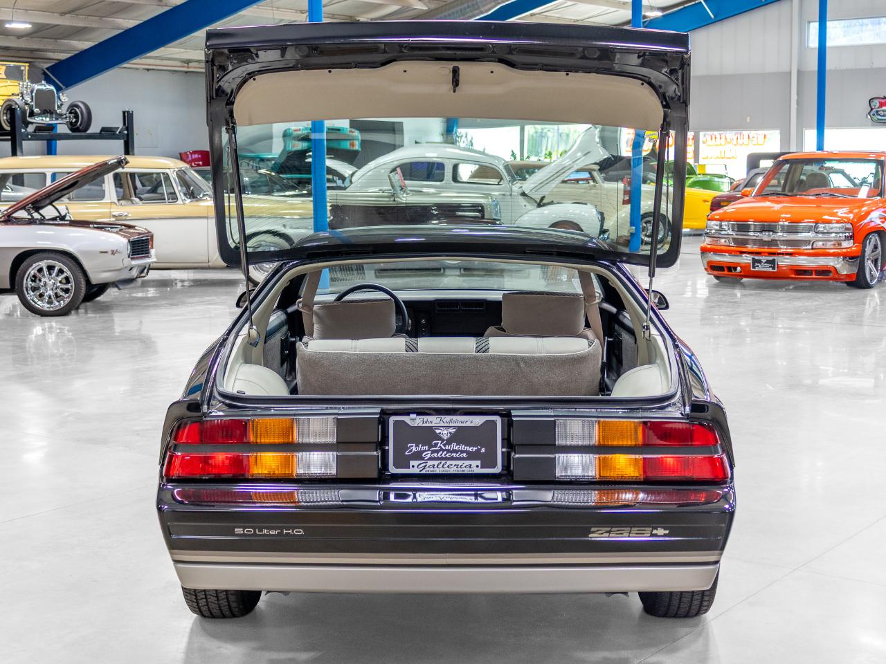 Chevrolet Camaro Z28 1984