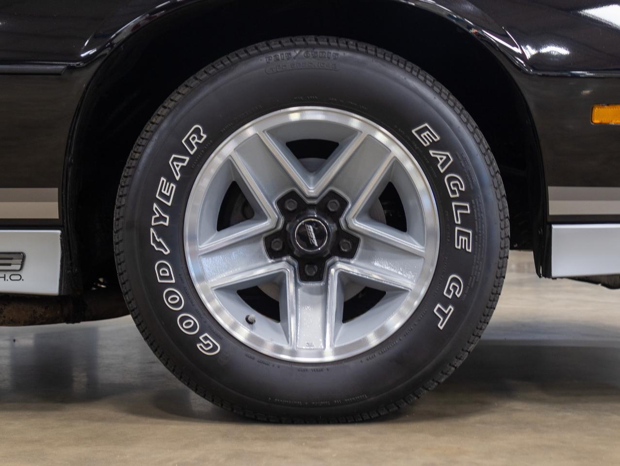 Chevrolet Camaro Z28 1984