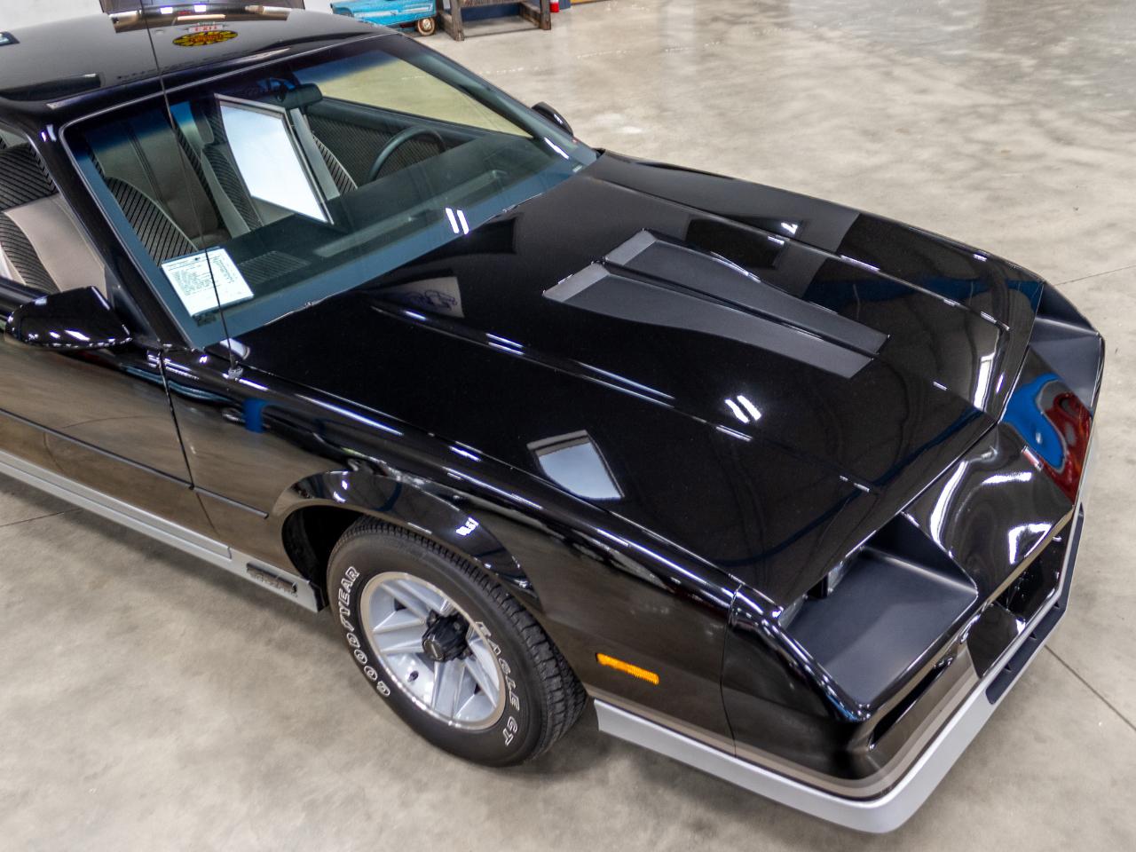 Chevrolet Camaro Z28 1984