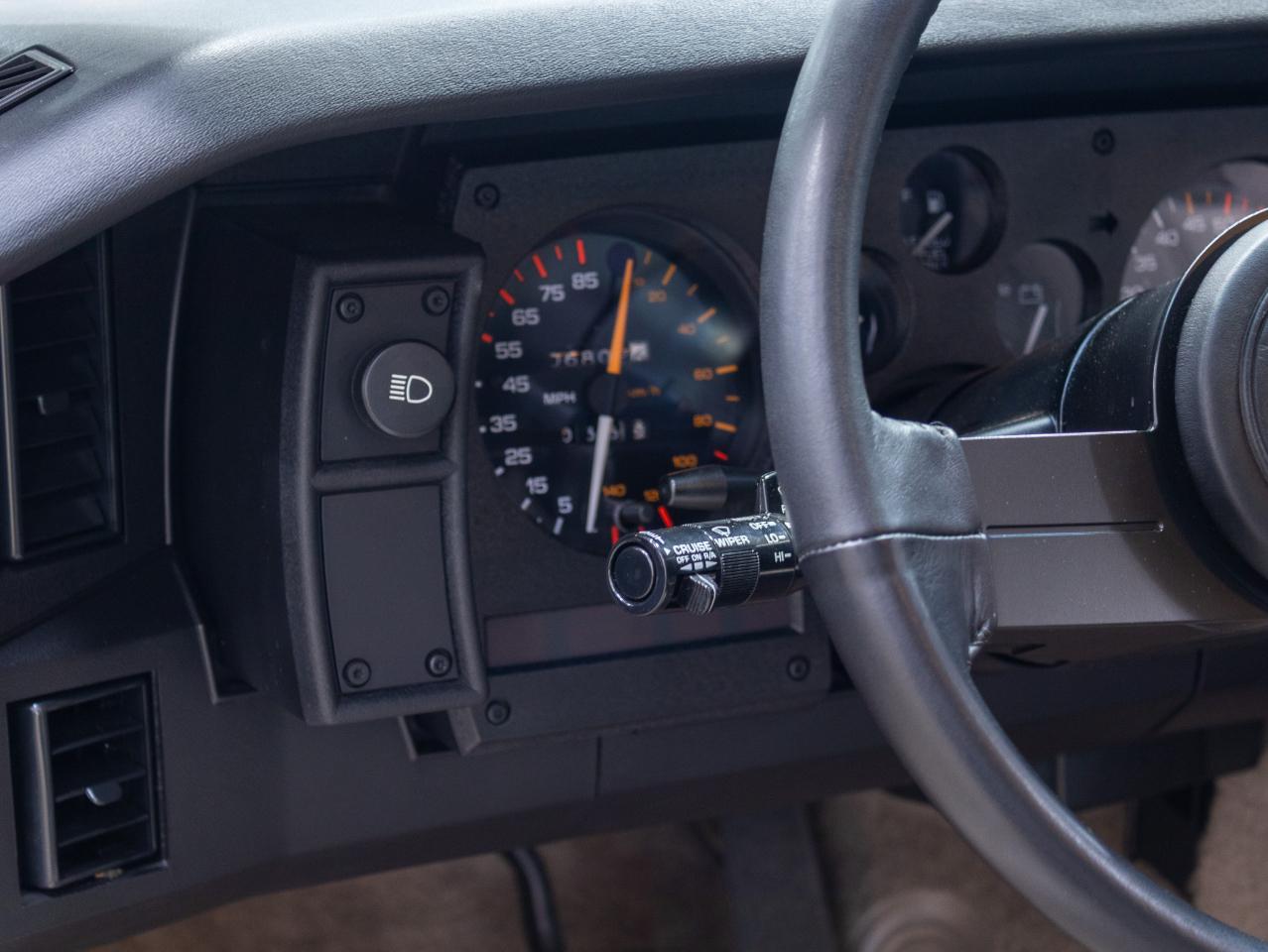 Chevrolet Camaro Z28 1984