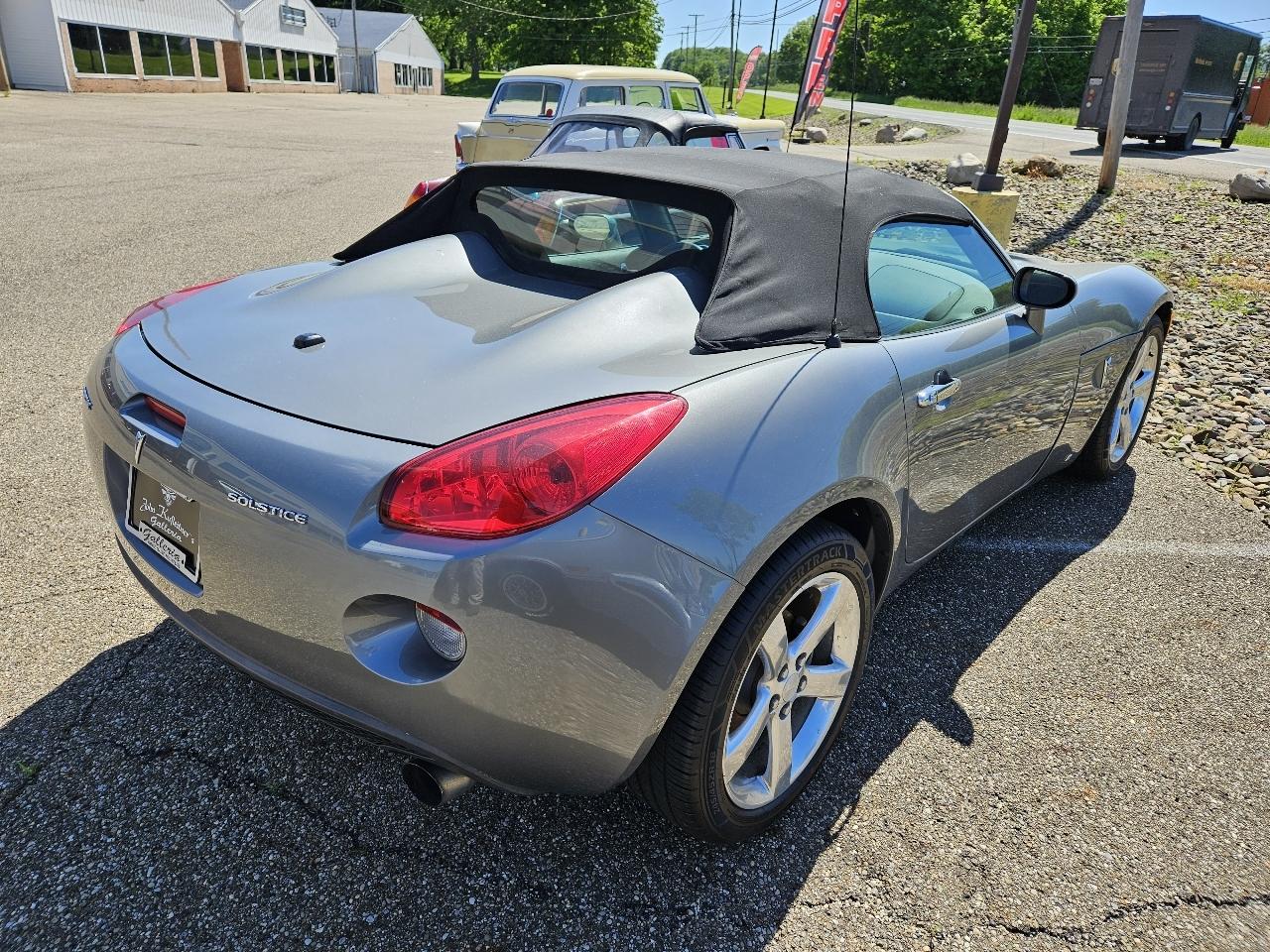 Pontiac Solstice  2006