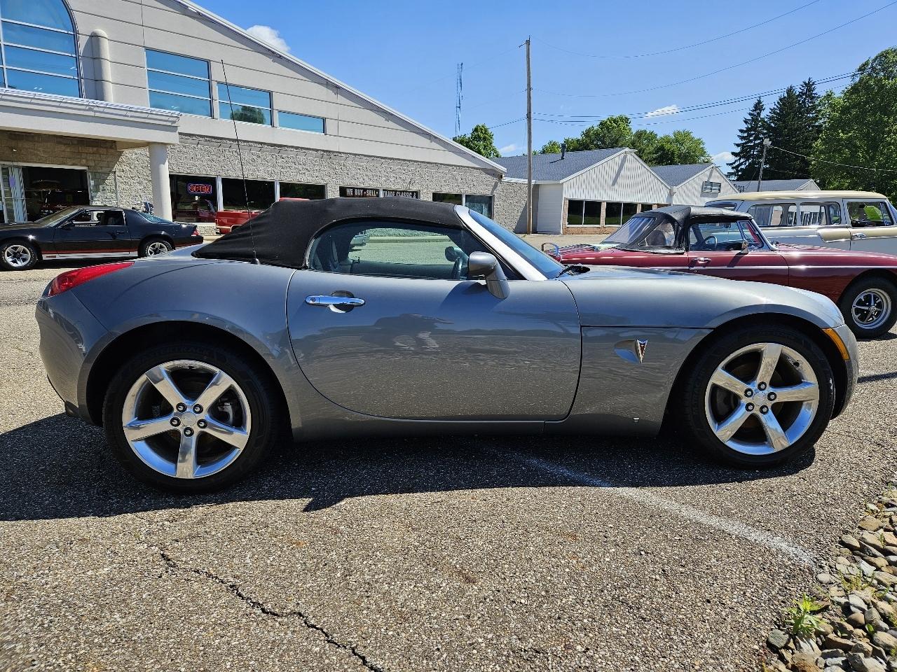 Pontiac Solstice  2006