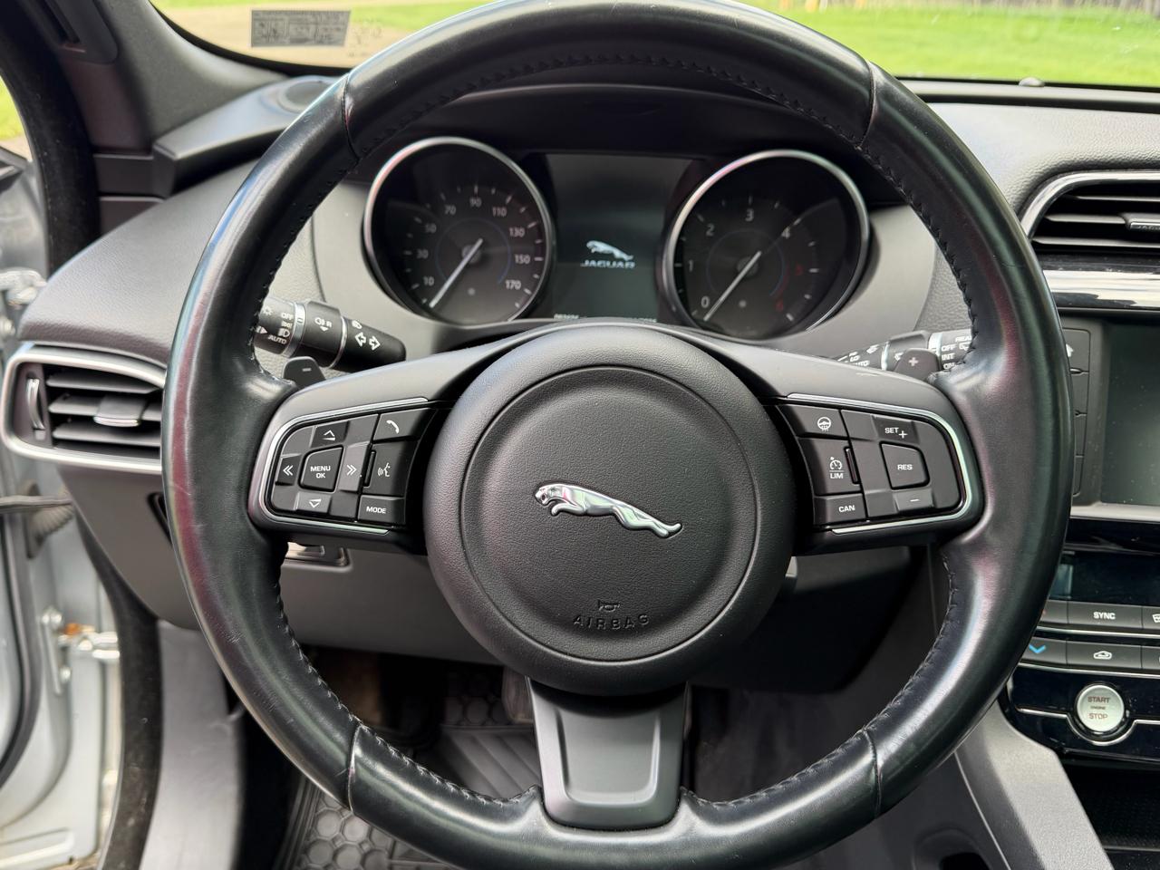 Jaguar F-Pace 20d Premium AWD 2017