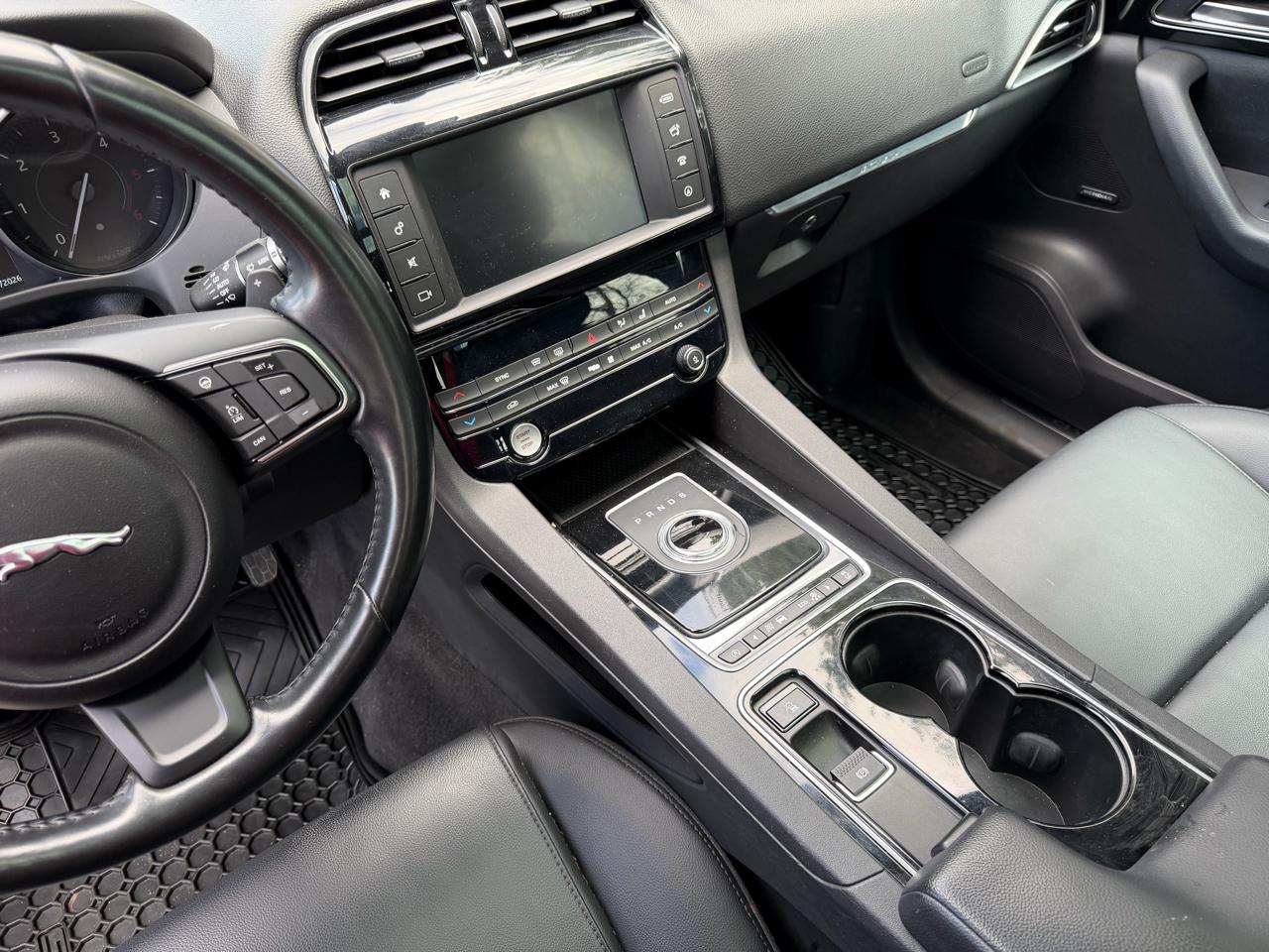 Jaguar F-Pace 20d Premium AWD 2017