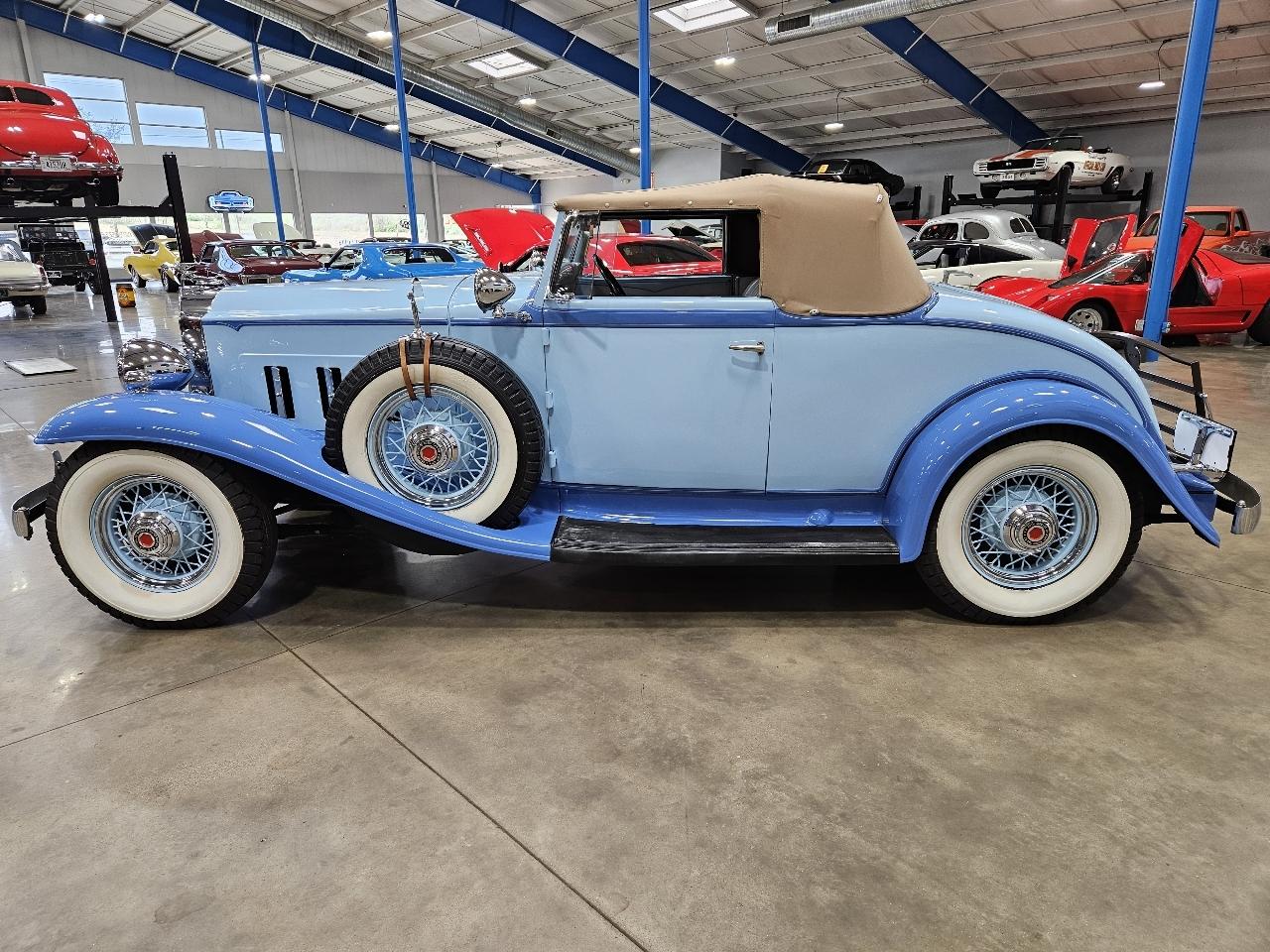 Packard Deluxe 8  1932