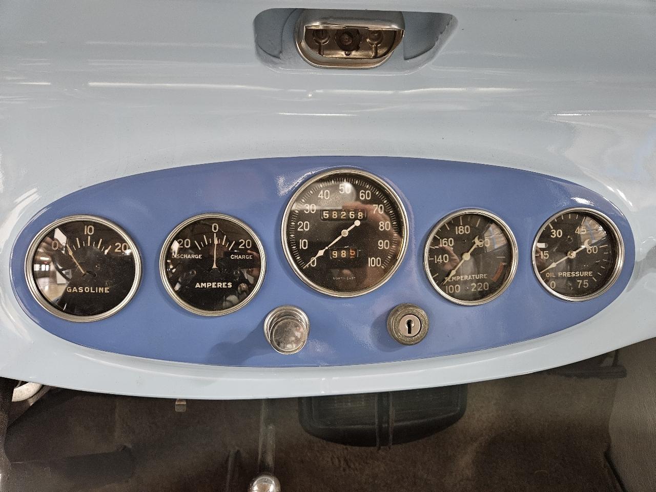 Packard Deluxe 8  1932