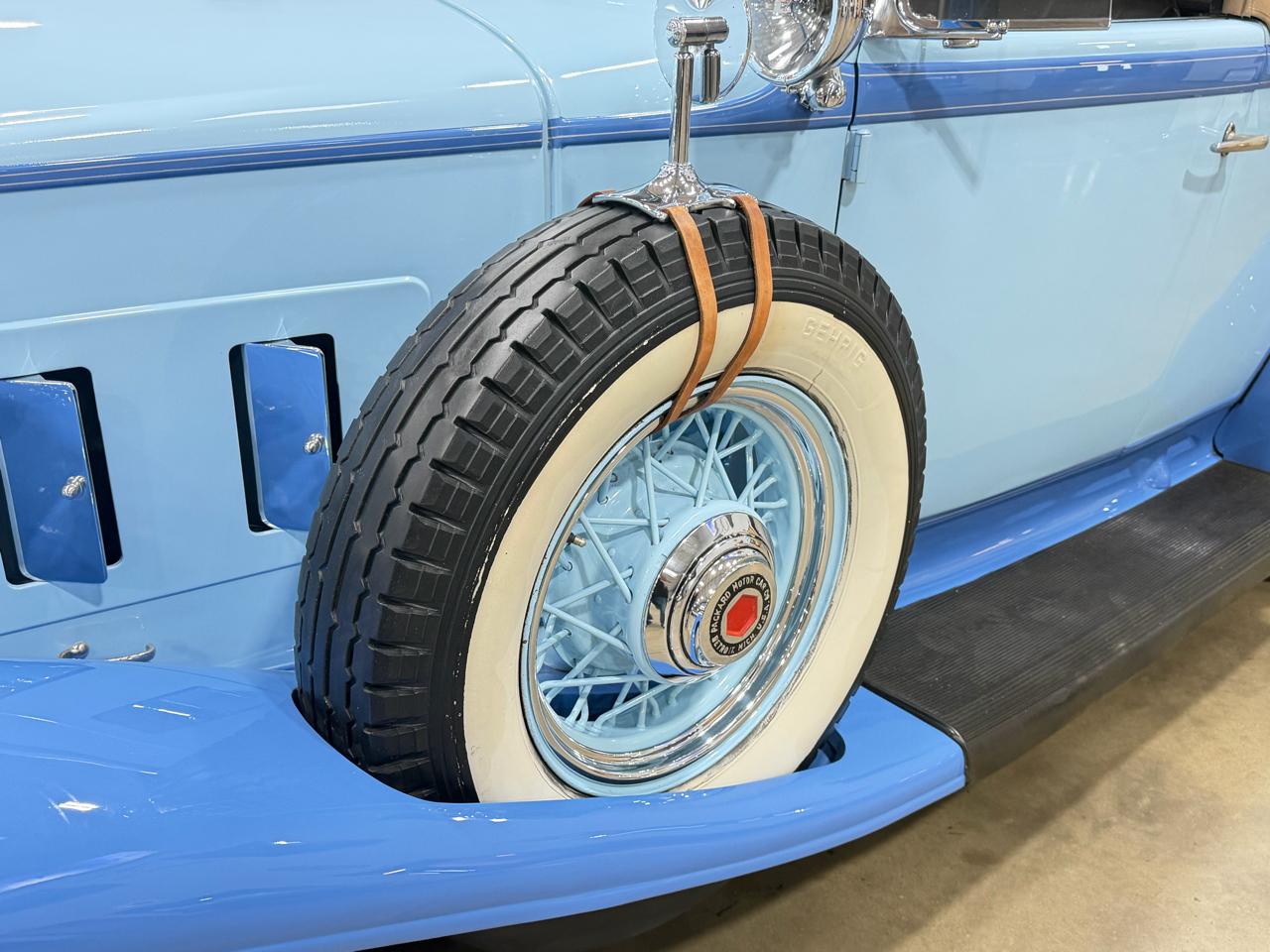 Packard Standard Eight  1932