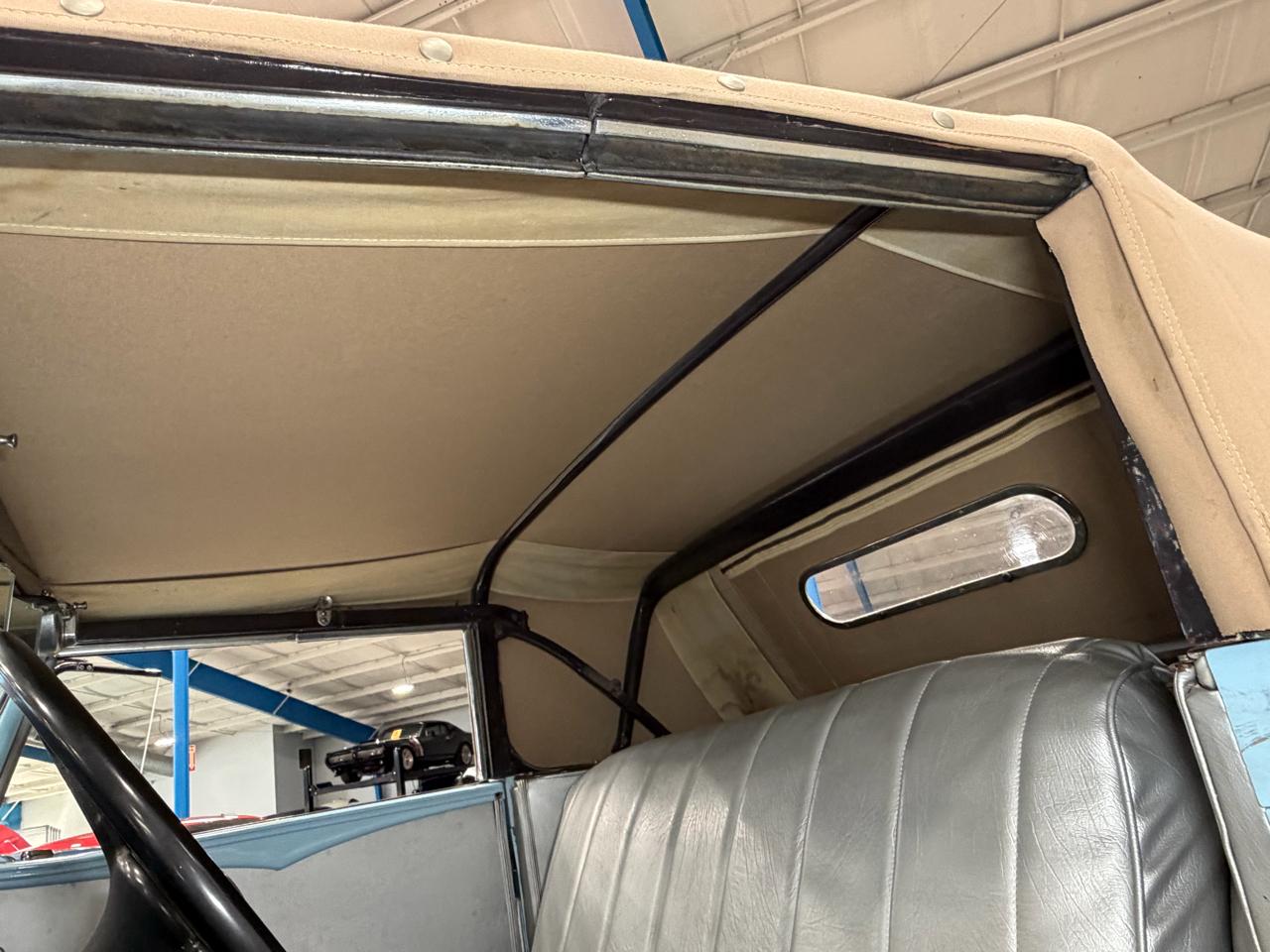 Packard Standard Eight  1932