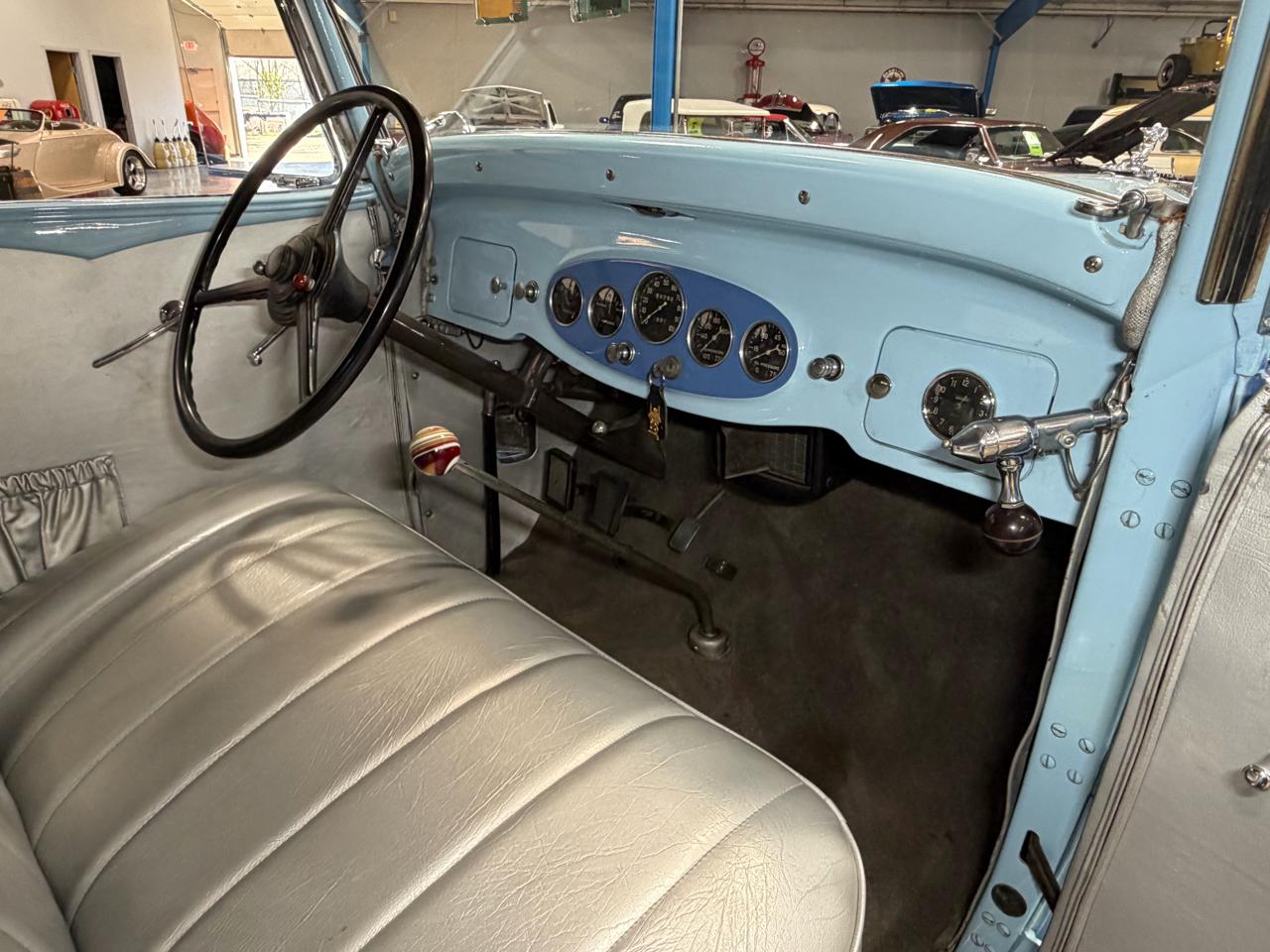 Packard Standard Eight  1932