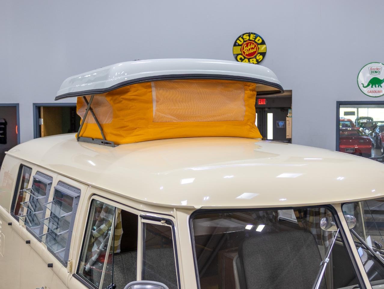 Volkswagen Westfalia Camper  1967