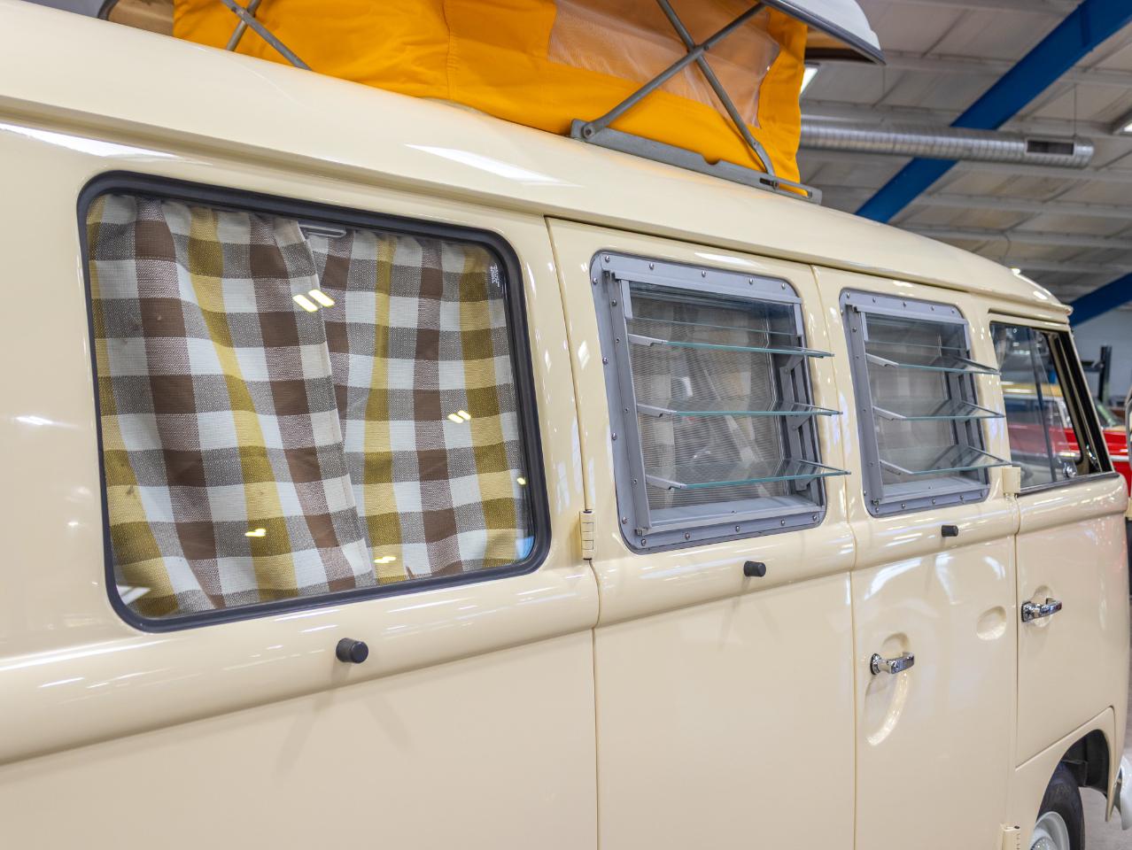 Volkswagen Westfalia Camper  1967