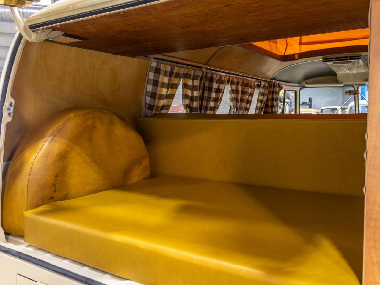 Volkswagen Westfalia Camper  1967