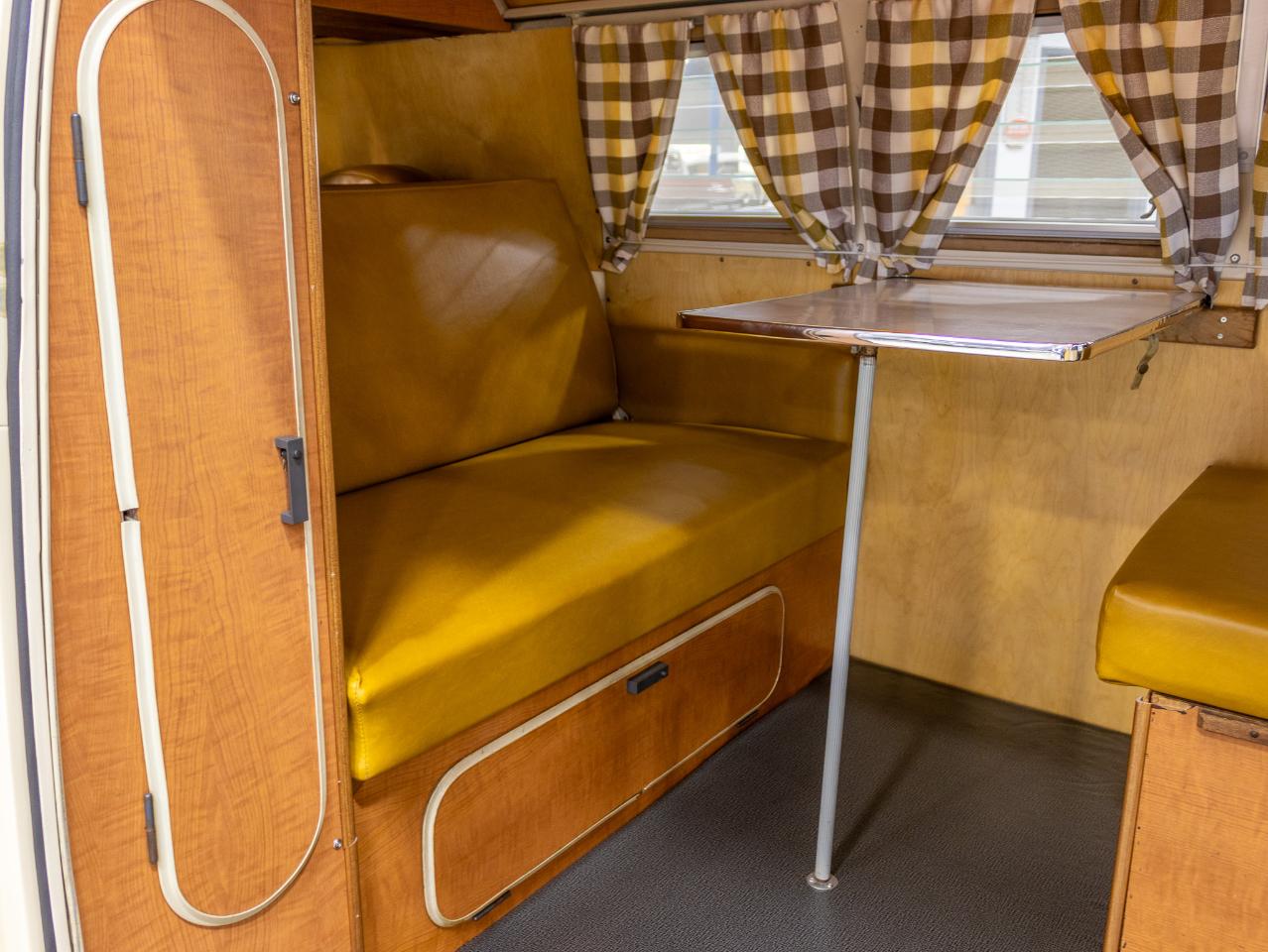 Volkswagen Westfalia Camper  1967
