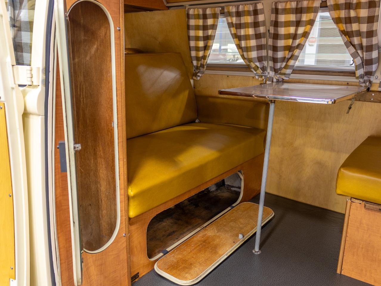 Volkswagen Westfalia Camper  1967