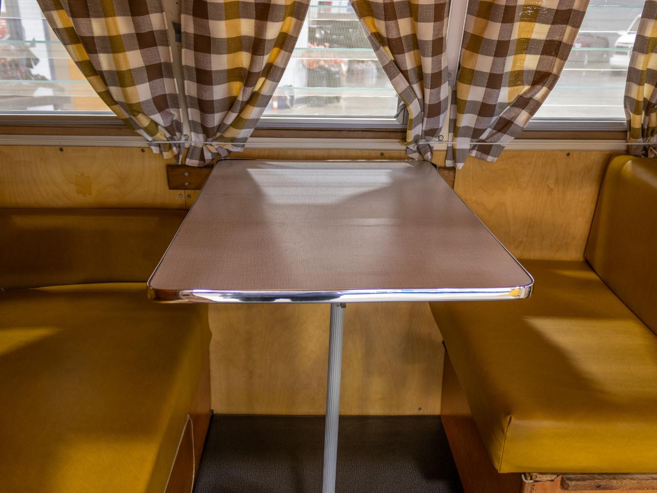 Volkswagen Westfalia Camper  1967
