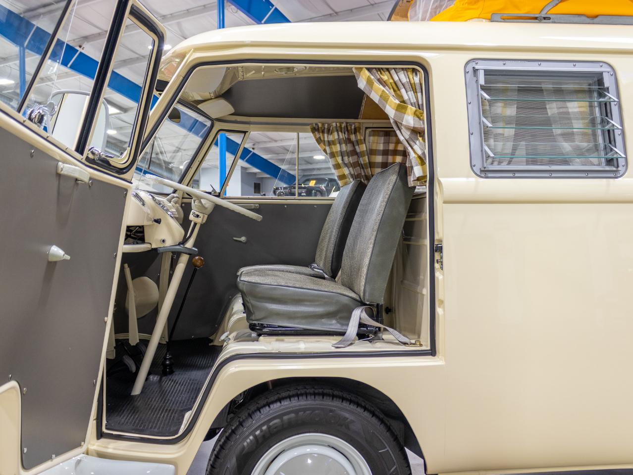 Volkswagen Westfalia Camper  1967