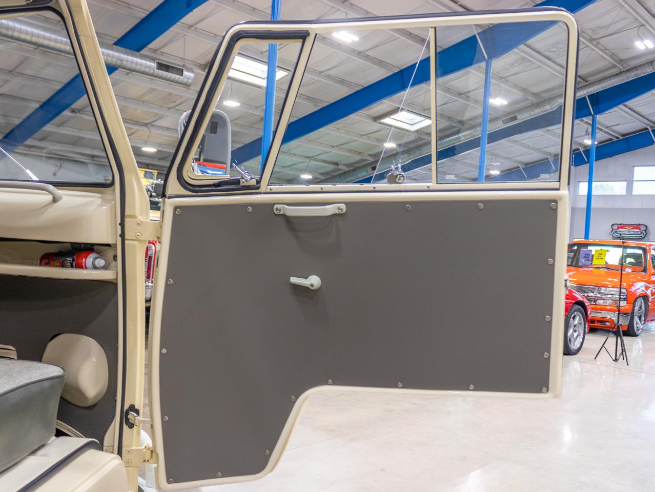 Volkswagen Westfalia Camper  1967