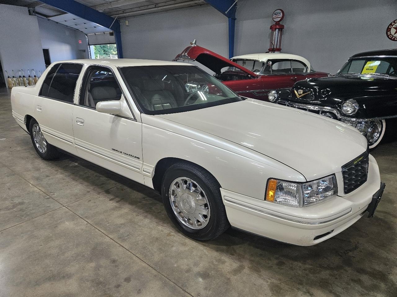 Cadillac DeVille  1998