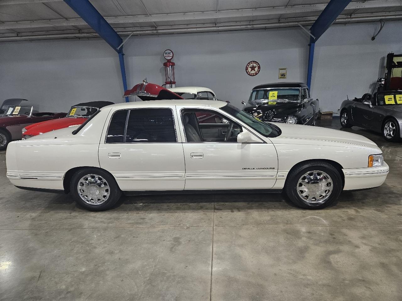 Cadillac DeVille  1998