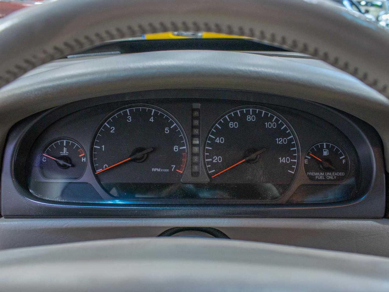 Cadillac DeVille 4dr Sdn 1998