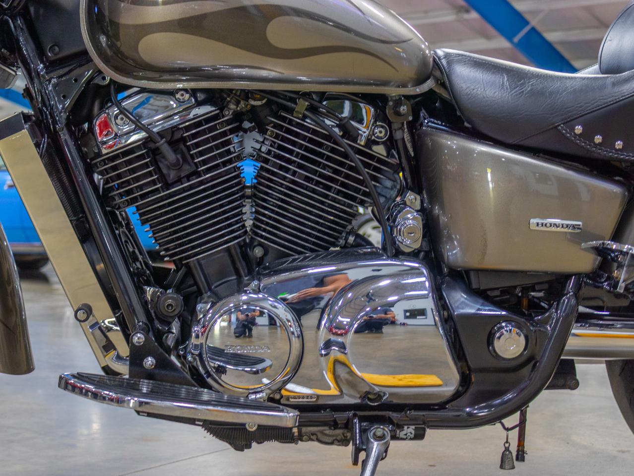 Honda VT1100C2  2006