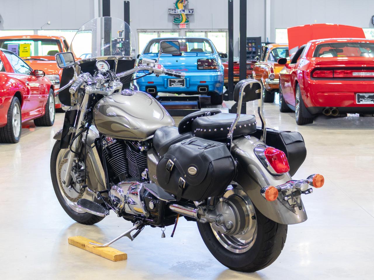 Honda VT1100C2  2006