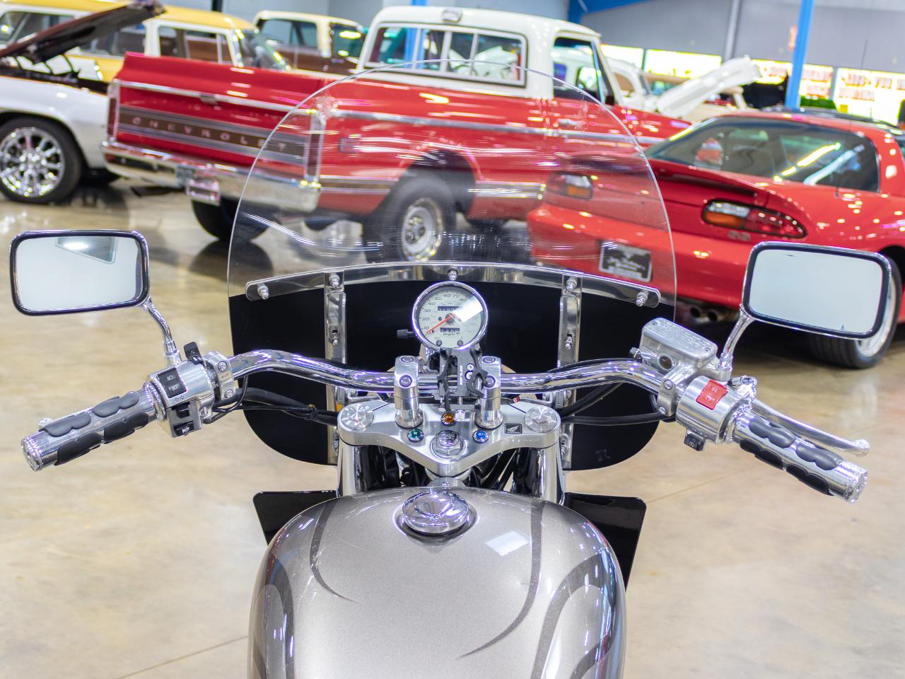 Honda VT1100C2  2006